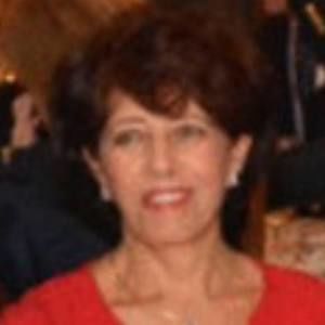 Meet your Posher, Mona